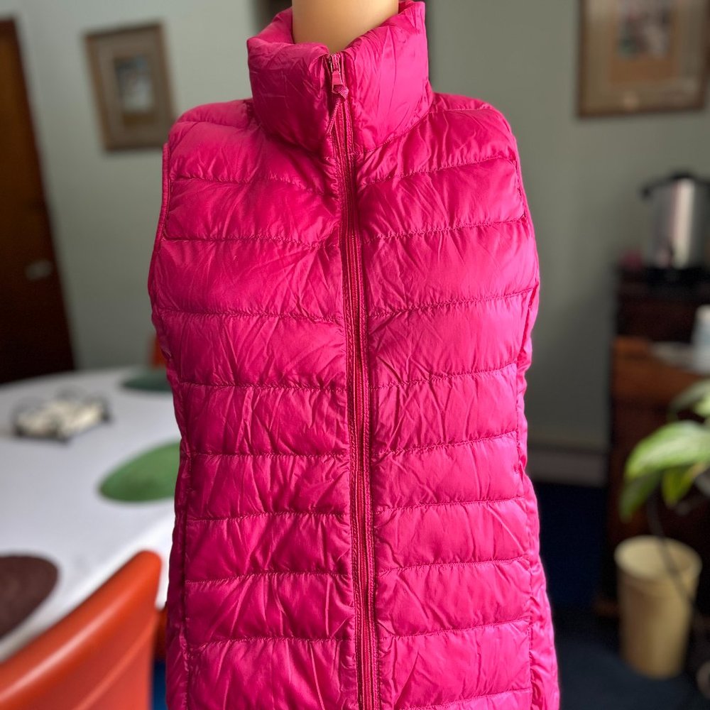 Uniqlo ULTRA LIGHT VEST Pink, Size M